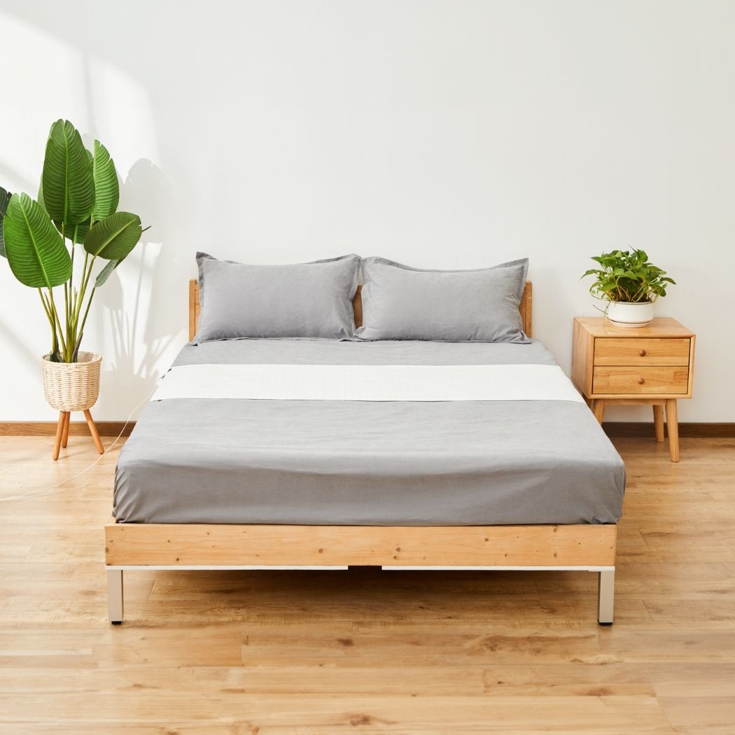 EarthWell Earthing Fitted Sheet on Bed
